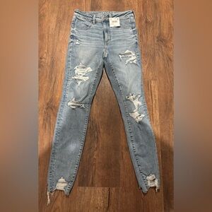American Eagle Outfitters Light Blue Distressed Skinny Jeans